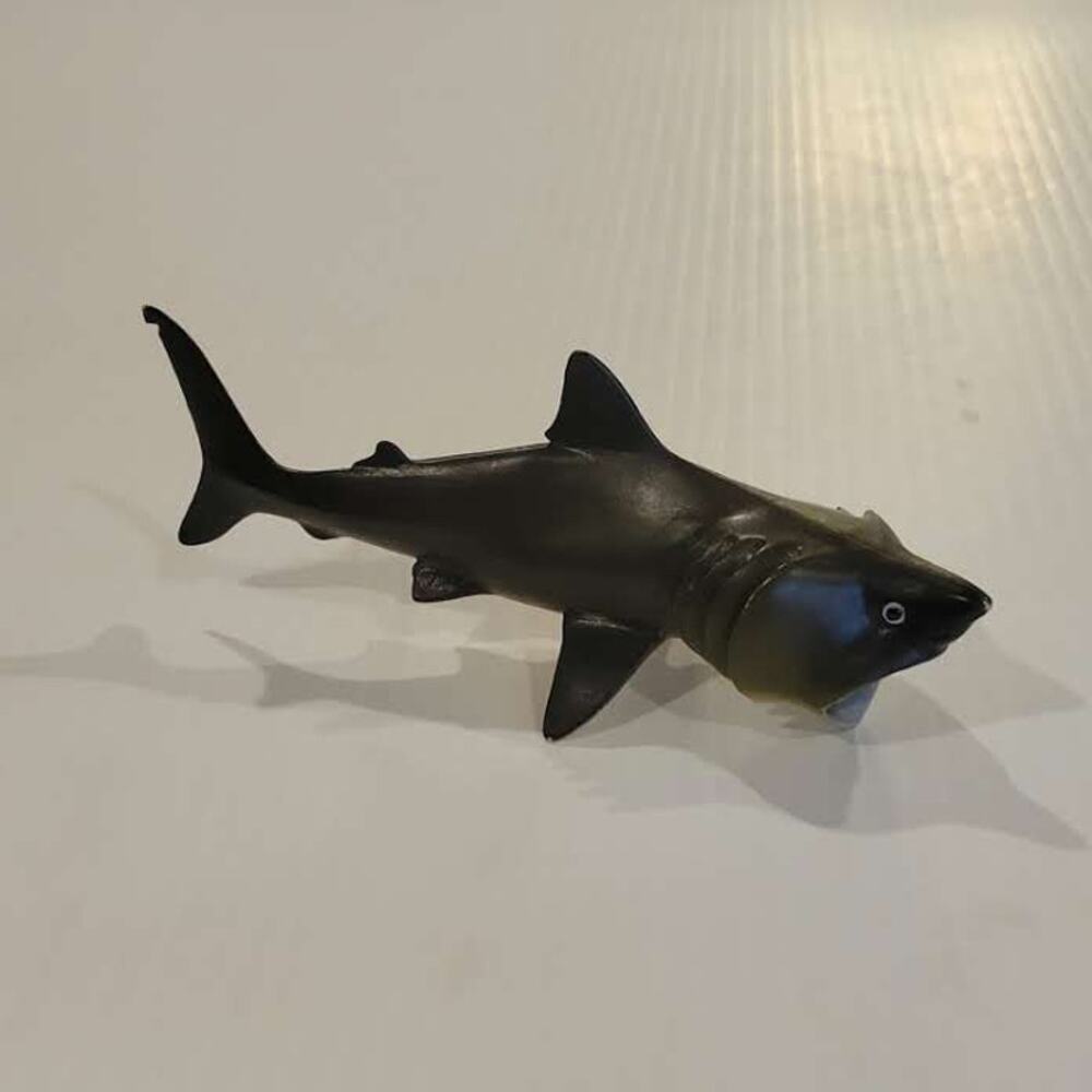 Safari Ltd. Basking Shark Figurine 5.75" Plastic Model Figure Toy